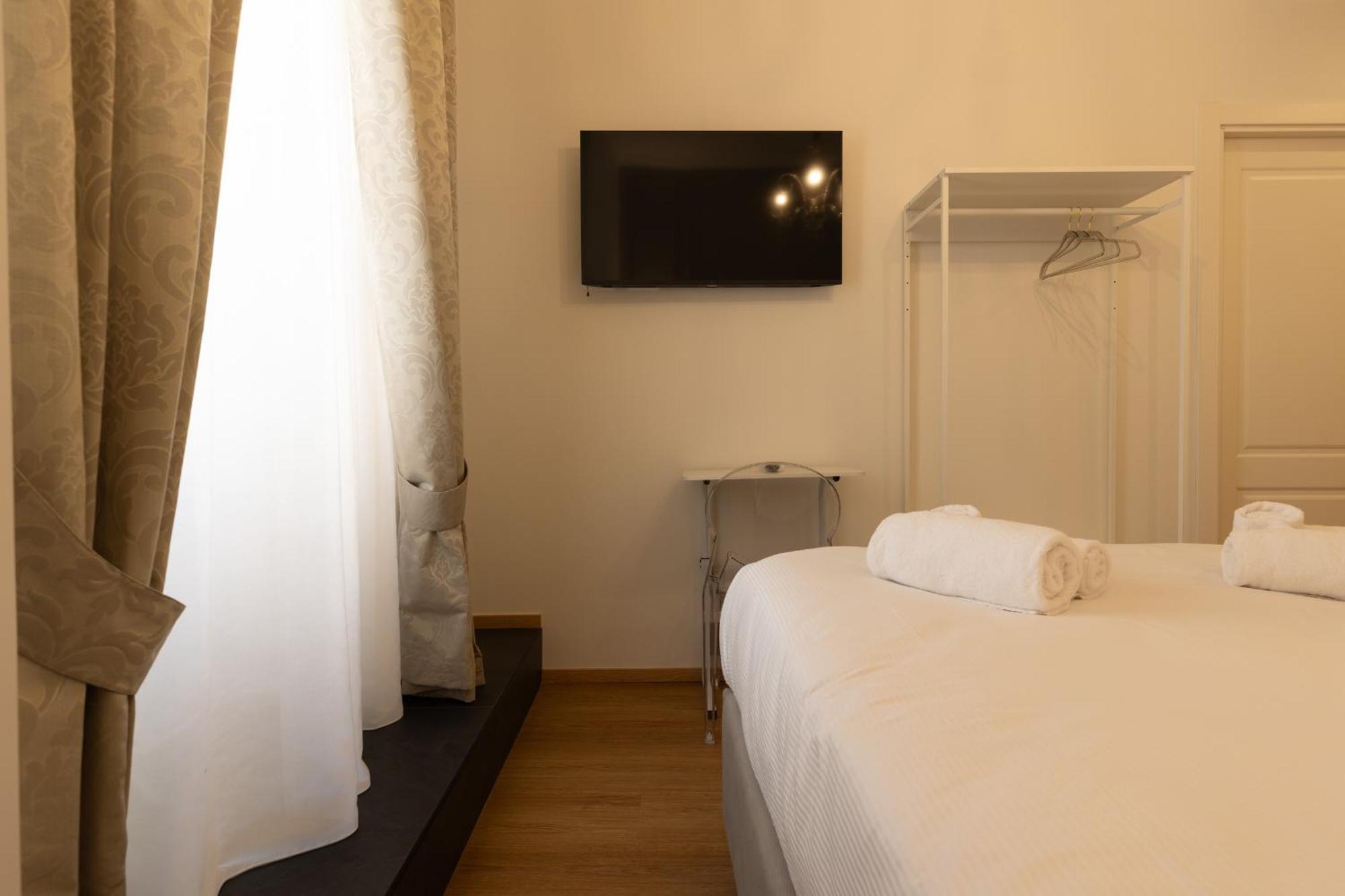 De Vince Suites - Luxury Rooms - Roma Termini Екстериор снимка