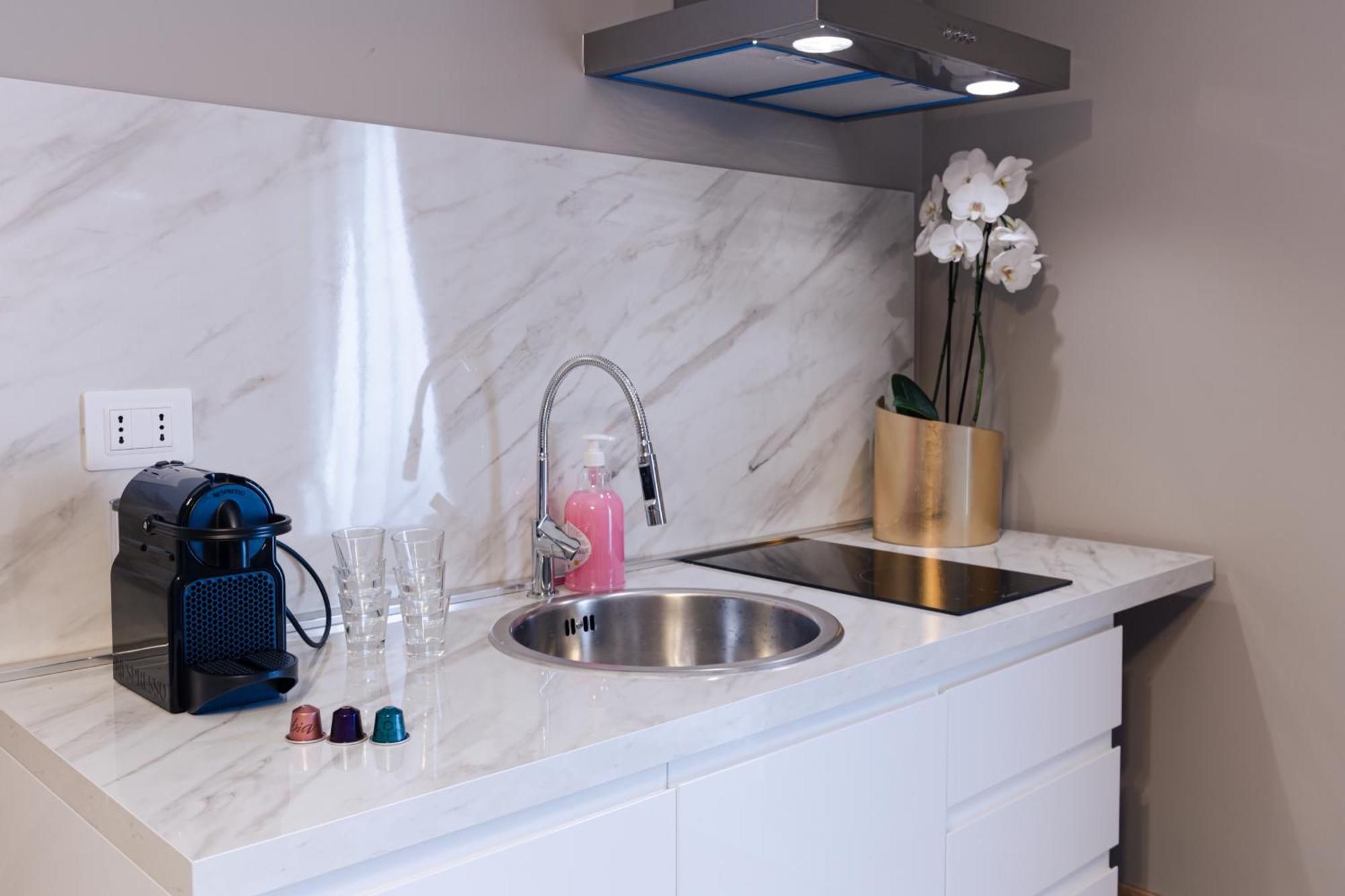 De Vince Suites - Luxury Rooms - Roma Termini Екстериор снимка